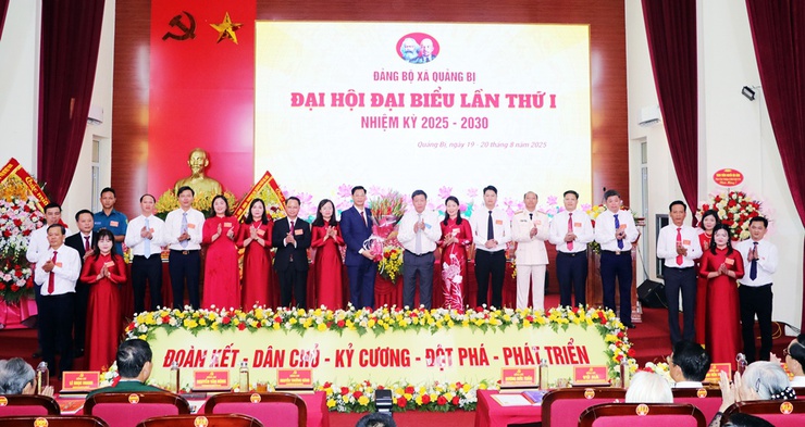 Quảng Bị - Một năm xây dựng chính quyền gần dân, phục vụ nhân dân- Ảnh 1.