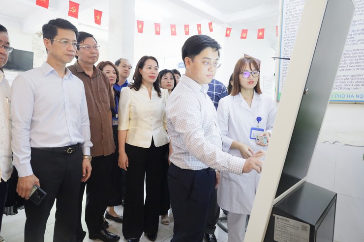  "Trạm y tế thông minh": Nâng cao chất lượng chăm sóc sức khỏe nhân dân ngay từ tuyến cơ sở - Ảnh 3.