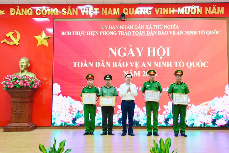 Phú Nghĩa tổ chức ngày hội toàn dân bảo vệ an ninh Tổ quốc năm 2026 - Ảnh 14.