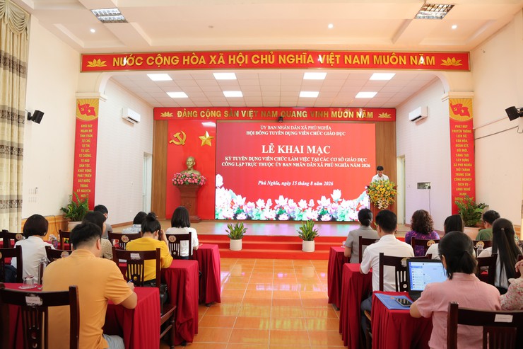 Xã Phú Nghĩa khai mạc kỳ tuyển dụng viên chức làm việc tại các cơ sở giáo dục công lập trực thuộc UBND xã năm 2026 - Ảnh 4.