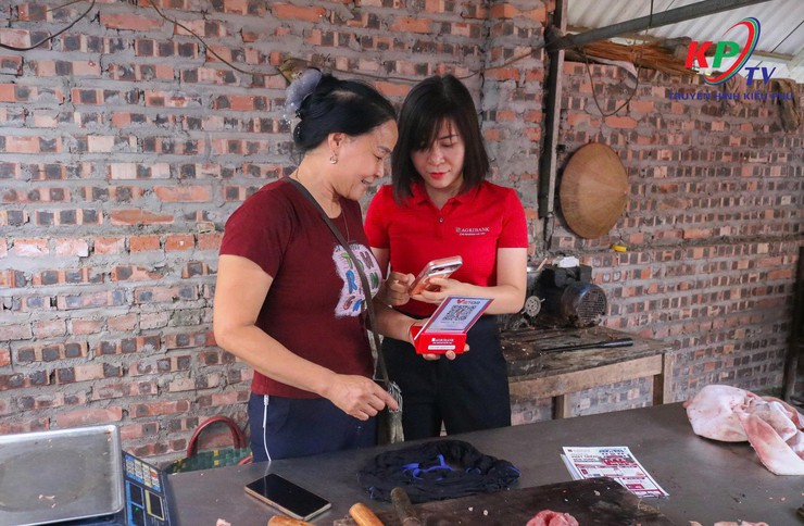 Kiều Ph&uacute; triển khai cao điểm 100 ng&agrave;y chuyển đổi số, ra mắt m&ocirc; h&igrave;nh Chợ số, Tuyến đường số - Ảnh 15.