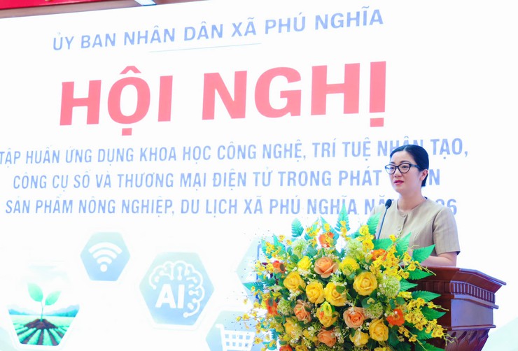Phú Nghĩa tập huấn ứng dụng AI, công cụ số và thương mại điện tử phát triển sản phẩm nông nghiệp, làng nghề và du lịch địa phương - Ảnh 5.