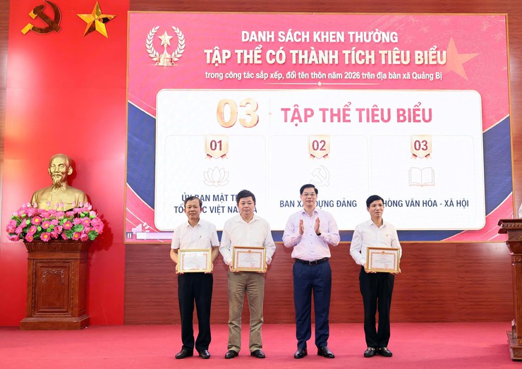 Quảng Bị tổng kết công tác sắp xếp thôn gắn với bố trí, sử dụng người hoạt động không chuyên trách ở thôn trên địa bàn xã Quảng Bị năm 2026 - Ảnh 4.