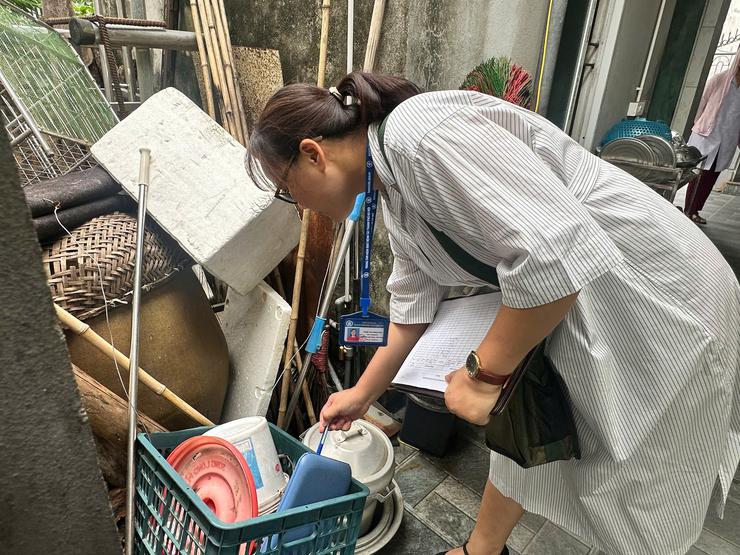 Quyết liệt trong công tác phòng chống dịch bệnh sốt xuất huyết - Ảnh 1.