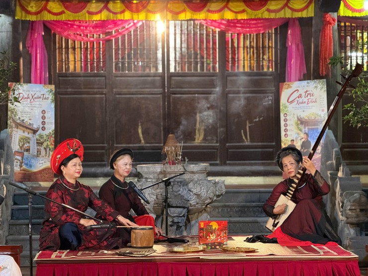 Đưa di sản Xuân Đỉnh lên không gian số: Lan tỏa giá trị Đình Xuân Tảo và nghệ thuật Ca trù - Ảnh 4.