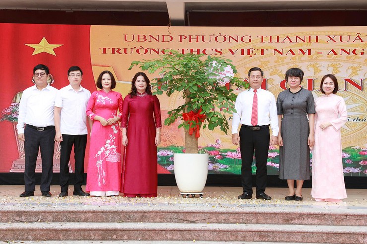 Ngày hội khai trường tại phường Thanh Xuân: Tinh gọn, trọn vẹn và lấy học sinh làm trung tâm - Ảnh 9.