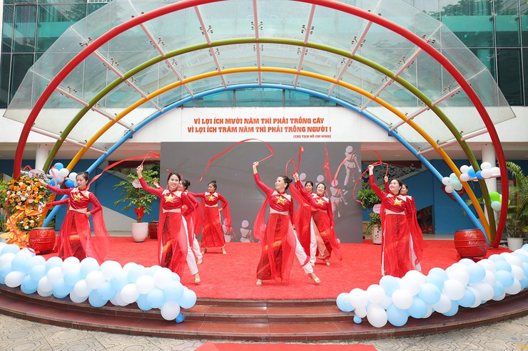 Ngày hội khai trường tại phường Thanh Xuân: Tinh gọn, trọn vẹn và lấy học sinh làm trung tâm - Ảnh 16.