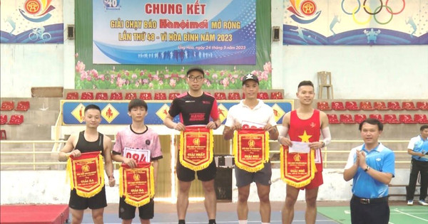 Gần 300 vận động viên tham gia chung kết Giải chạy Báo Hànộimới huyện Ứng Hoà