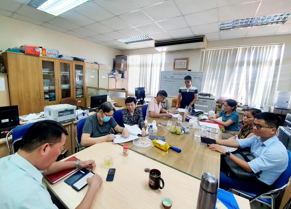 Ngày 25/7/2023, toàn bộ các hộ dân còn lại tại khu nhà gỗ số 9 phường Chương Dương, quận Hoàn Kiếm, Hà Nội đã thống nhất nhận tiền, chấp hành di chuyển, bàn giao mặt bằng để xây trường học