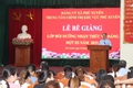 Bế giảng lớp bồi dưỡng nhận thức về Đảng