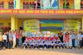 Các trường học trên địa bàn xã ủng hộ sách vở, đồ dùng cho học sinh vùng lũ 