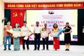 Đảng uỷ xã Sơn Đồng tổ chức lễ trao tặng huy hiệu Đảng