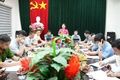 Lãnh đạo UBND phường làm việc với Ban Quản lý chợ Nghệ Sơn Tây