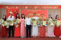 Trạm y tế phường Khương Đình công bố các quyết định về công tác tổ chức và cán bộ