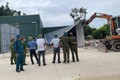 SÁNG NGÀY 12/07/2025 XÃ PHÚC SƠN TIẾP TỤC RA QUÂN XỬ LÝ, THÁO DỠ CÁC CÔNG TRÌNH XÂY DỰNG TRÁI PHÉP TRÊN ĐẤT NÔNG NGHIỆP