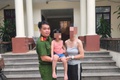 Công an phường Hà Đông kịp thời hỗ trợ cháu nhỏ đi lạc trở về với gia đình