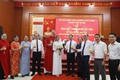 PHƯỜNG VĨNH HƯNG TỔ CHỨC LỄ TRAO QUYẾT ĐỊNH NGƯỜI CÓ YẾU TỐ NƯỚC NGOÀI