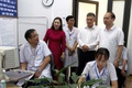 Một số hình ảnh của các đồng chí lãnh đạo kiểm tra công tác: “Khám bệnh, tư vấn sức khỏe, cấp thuốc, tặng quà” cho đối tượng người có công