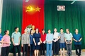 Hội LHPN xã Quốc Oai tổ chức thăm, tặng 115 suất quà tri ân nhân ngày thương binh - liệt sĩ 27/7