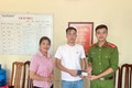 Tổ Cảnh sát khu vực, Công an xã Bình Minh hỗ trợ trả lại tài sản đánh rơi cho công dân