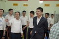 ĐỒNG CHÍ NGUYỄN HỒNG MINH - BÍ THƯ ĐẢNG ỦY XÃ ĐA PHÚC KIỂM TRA TẠI ĐIỂM PHỤC VỤ HÀNH CHÍNH CÔNG XÃ