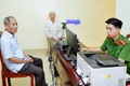 Phú Xuyên: Bảo đảm tiến độ cấp đổi thẻ đảng viên