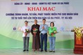 Xã Đa Phúc: Khám, tư vấn, cấp phát thuốc miễn phí cho người dân từ 70 tuổi trở lên.