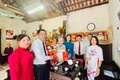 Đảng ủy xã Tam Hưng tổ chức trao tặng Huy hiệu Đảng đợt 2/9/2025