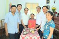 Lãnh đạo xã Phúc Lộc thăm, tặng quà người có công nhân Kỷ niệm 80 năm Quốc khánh 2/9