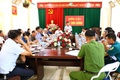 Đồng chí Chủ tịch UBND xã Sơn Đồng Phạm Gia Lộc chủ trì giao ban công tác tháng 8/2025