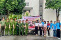 Phụ nữ phường Việt Hưng đồng hành hỗ trợ lực lượng làm nhiệm vụ A80