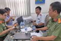 Không sản xuất, nhập khẩu, kinh doanh, sử dụng micro không dây có tần số hoạt động không đúng quy định