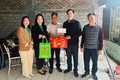 Hội Nông dân xã trao quà Tết cho hội viên có hoàn cảnh khó khăn
