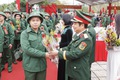 Thanh niên phường Phúc Lợi hăng hái lên đường nhập ngũ