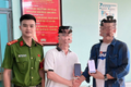 Công an phường Cầu Giấy kịp thời hỗ trợ người dân nhận lại số tiền chuyển nhầm hơn 355 triệu đồng