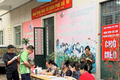 UBND phường Việt Hưng tổ chức tiêm phòng Dại cho đàn chó, mèo đợt 1 năm 2026 trên toàn địa bàn phường.