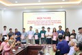THẠCH THẤT: TRAO GIẤY CHỨNG NHẬN QUYỀN SỬ DỤNG ĐẤT NÔNG NGHIỆP SAU DỒN ĐIỀN ĐỔI THỬA CHO NHÂN DÂN