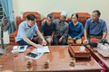 Xã Hòa Phú: Hỗ trợ 2 trường hợp chứng thực chữ ký tại nhà