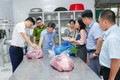 Kiểm tra đột xuất công tác bảo đảm an toàn thực phẩm tại bếp ăn bán trú Trường Tiểu học Sài Sơn A