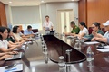 UBND phường Việt Hưng tổ chức họp với Ban quản lý các chợ dân sinh trên địa bàn phường triển khai các nội dung về Nội quy mẫu chợ; Hướng dẫn quy trình thực hiện truy xuất nguồn gốc ATTP