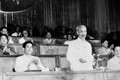 Ánh sáng Hồ Chí Minh soi đường cho chúng ta đi