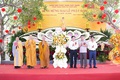 Lãnh đạo xã Hoài Đức tặng hoa chúc mừng Đại lễ Phật đản Phật lịch 2570-Dương lịch 2026