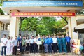 Ban chỉ đạo kỳ thi vào 10 phường Tùng Thiện kiểm tra công tác tổ chức thi và thăm, động viên lực lượng đoàn viên thanh niên tham gia tiếp sức mùa thi