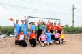 THÔN CẦU SÔI NỔI GIAO LƯU THỂ DỤC THỂ THAO CHÀO MỪNG 51 NĂM NGÀY GIẢI PHÓNG MIỀN NAM VÀ NGÀY QUỐC TẾ LAO ĐỘNG 1/5