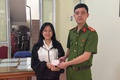 CÔNG AN PHƯỜNG NGHĨA ĐÔ: PHÁT HUY HIỆU QUẢ DỮ LIỆU DÂN CƯ, KỊP THỜI TRAO TRẢ TÀI SẢN CHO NGƯỜI DÂN ĐÁNH RƠI