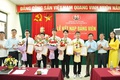 Chi bộ trường THPT Hoài Đức A tổ chức lễ kết nạp 5 đảng viên mới
