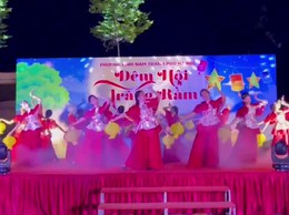 Tưng bừng lễ hội 