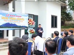 UBND xã Yên Bài tổ chức Lễ bàn giao nhà tình nghĩa tặng Mẹ liệt sỹ Nguyễn Thị Ngọt