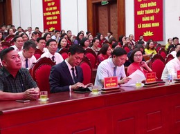 Xã Quang Minh công bố và trao quyết định bổ nhiệm cán bộ các phòng, ban, đơn vị sự nghiệp, các trường học
