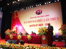 Những thước phim từ phiên làm việc chính thức của Đại hội đại biểu Đảng bộ phường Láng lần thứ I, nhiệm kỳ 2025 – 2030 vẫn còn nguyên sức nóng của bầu không khí trang nghiêm, đoàn kết và tràn đầy quyết tâm ngày hôm qua.